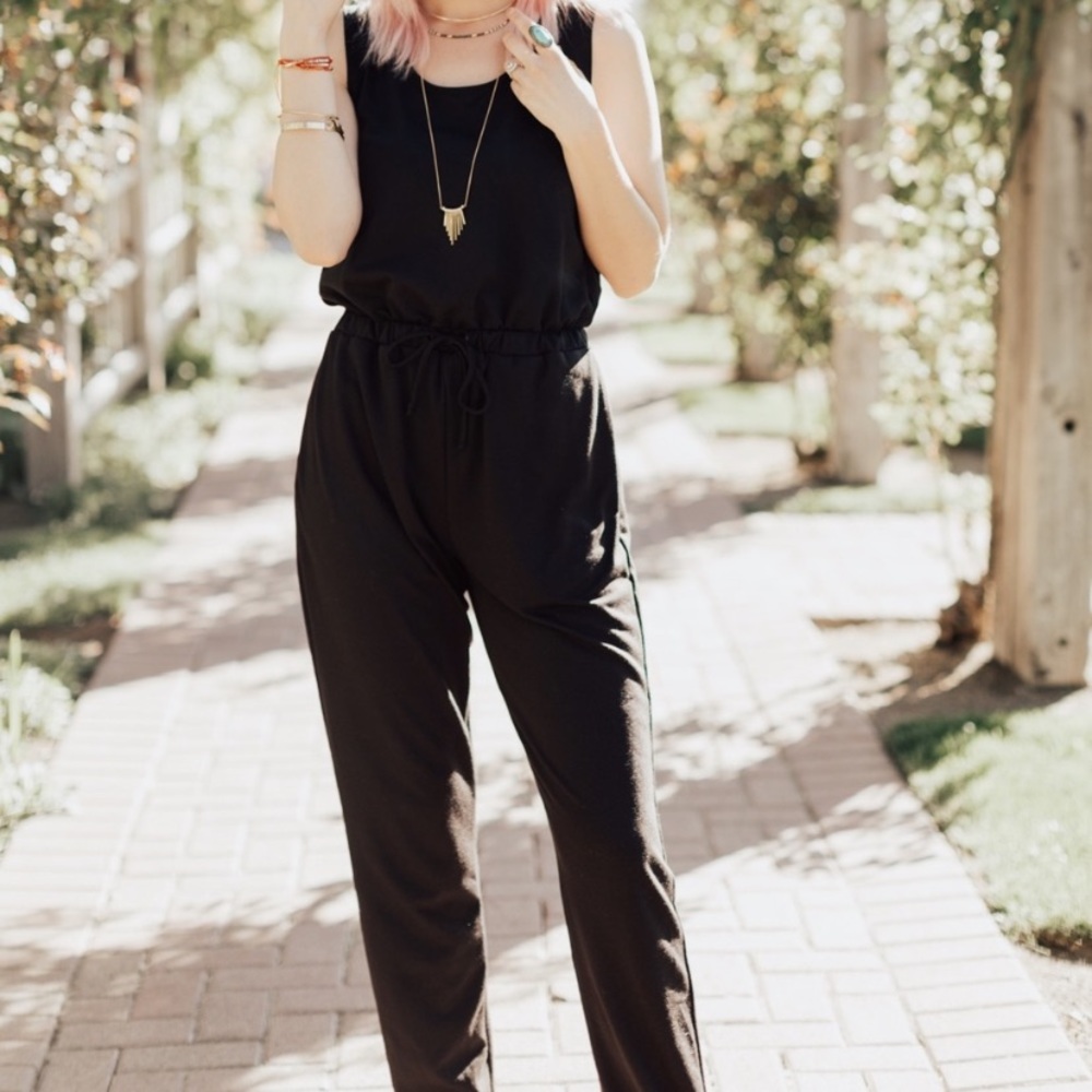 Modbod- jumpsuit black new with tags